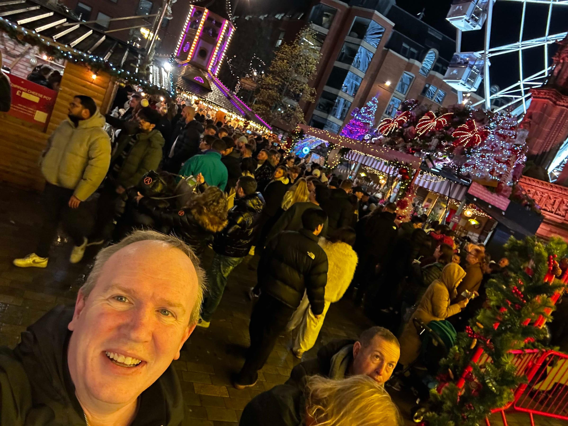 The Real Guide to British Christmas Markets 🎄 Post feature image