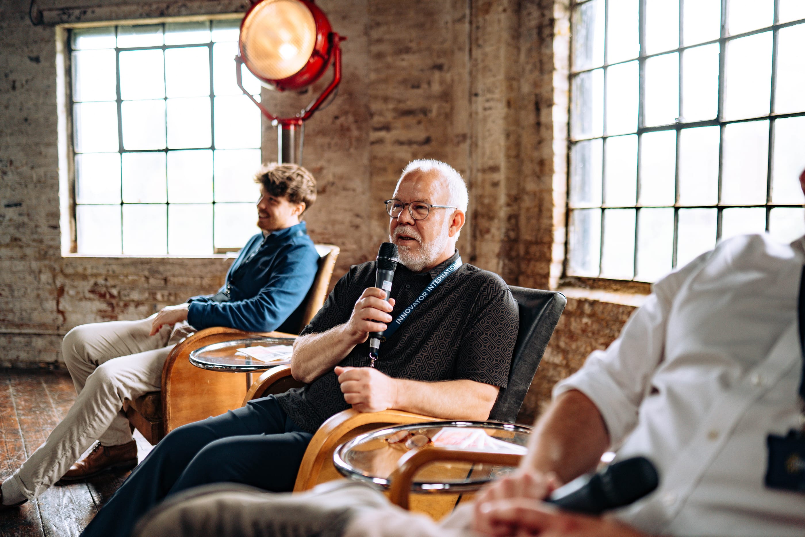 Book an Expert Session Page image